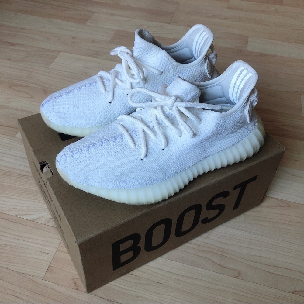 Yeezy Boost 350 V2